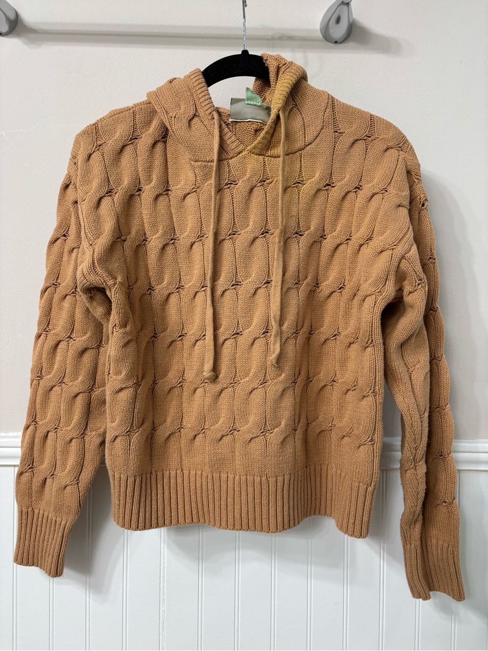 Women's Cable-Knit Hoodie Sweater in Camel